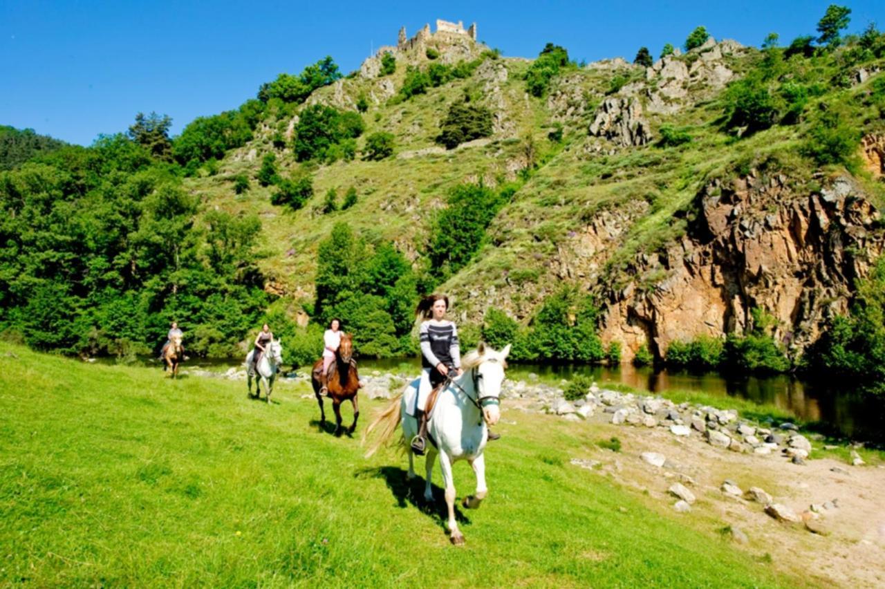L'Oree Du Pichier Boisset  Kültér fotó